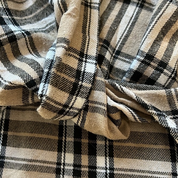 SHEIN Flannel Shirt - Picture 2 of 5